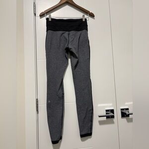 lululemon athletica Heather Gray Reversible Leggings with Black Waistband